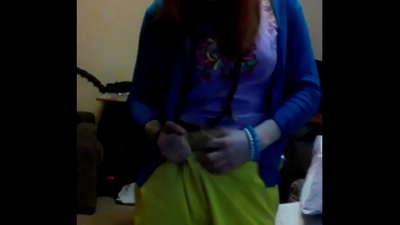 红发轻仙近距离自慰视频